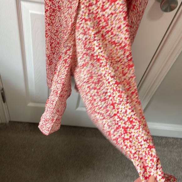 NWOT off the shoulder floral maxi - Picture 6 of 8